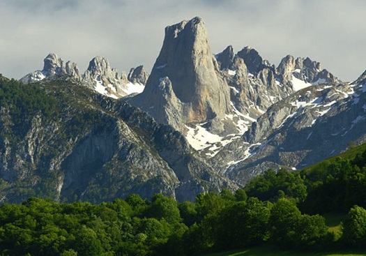 naranjo de bulnes