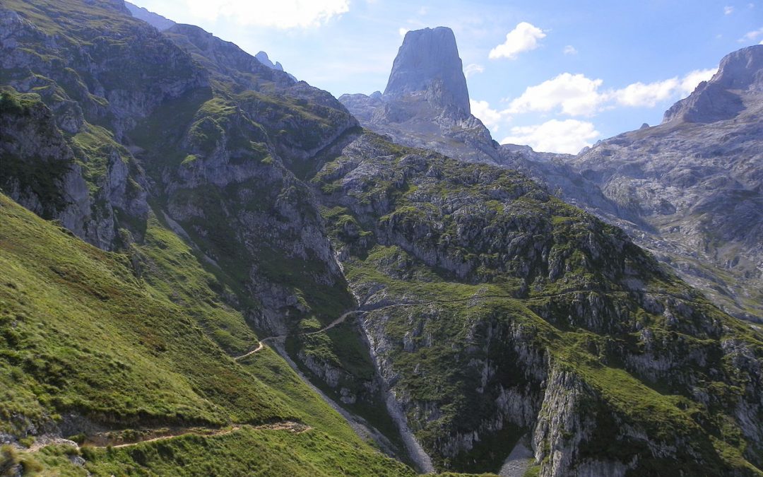 Travesera, una carrera por los Picos De Europa